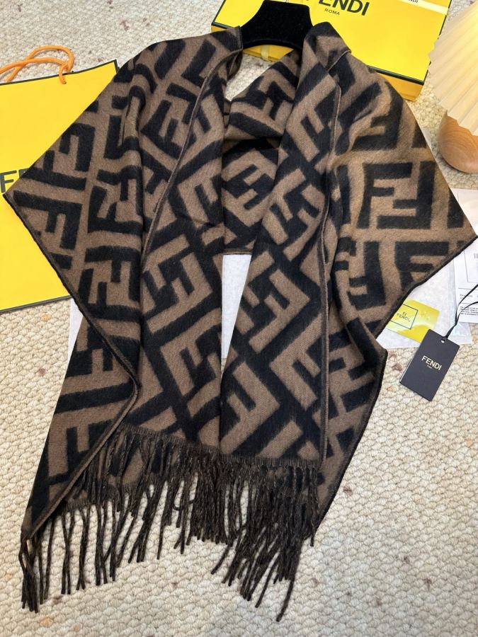Fendi scarf VS Fendi FF Up:100% 45 170cm — 1:1 Replica — photo 8