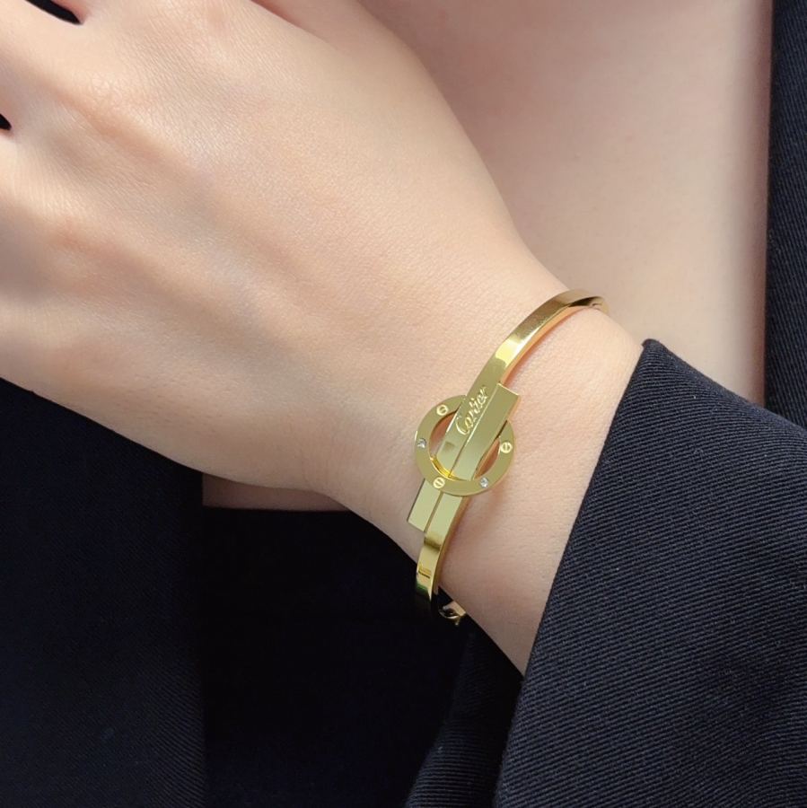 Cartier Jewelry Cartier 18k logo 360 — 1:1 Replica