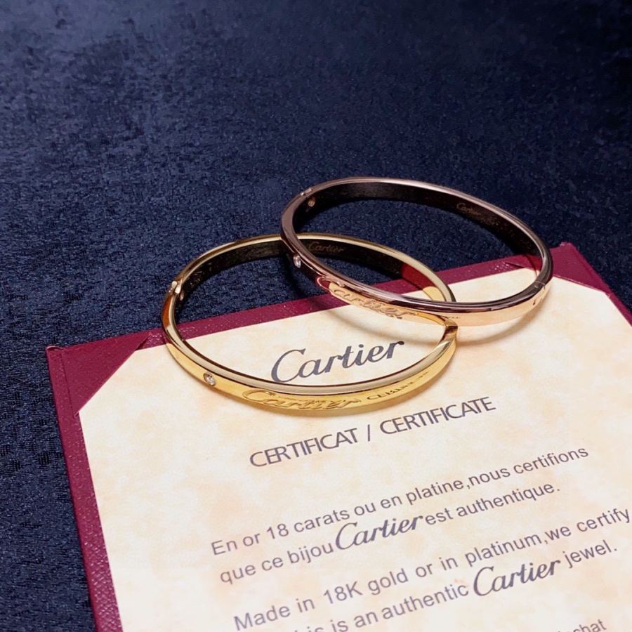 Cartier Jewelry Cartier 18k logo 360 — 1:1 Replica For Sale — photo 7