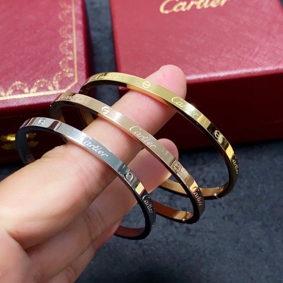 Cartier Jewelry Cartier 18k logo 360 — Premium Replica