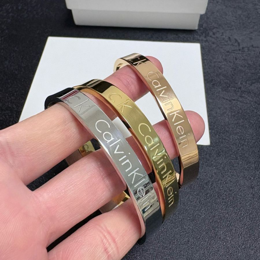 Louis Vuitton Jewelry Calvin Klein CK bling 14 K 19cm — 1:1 Replica — photo 8