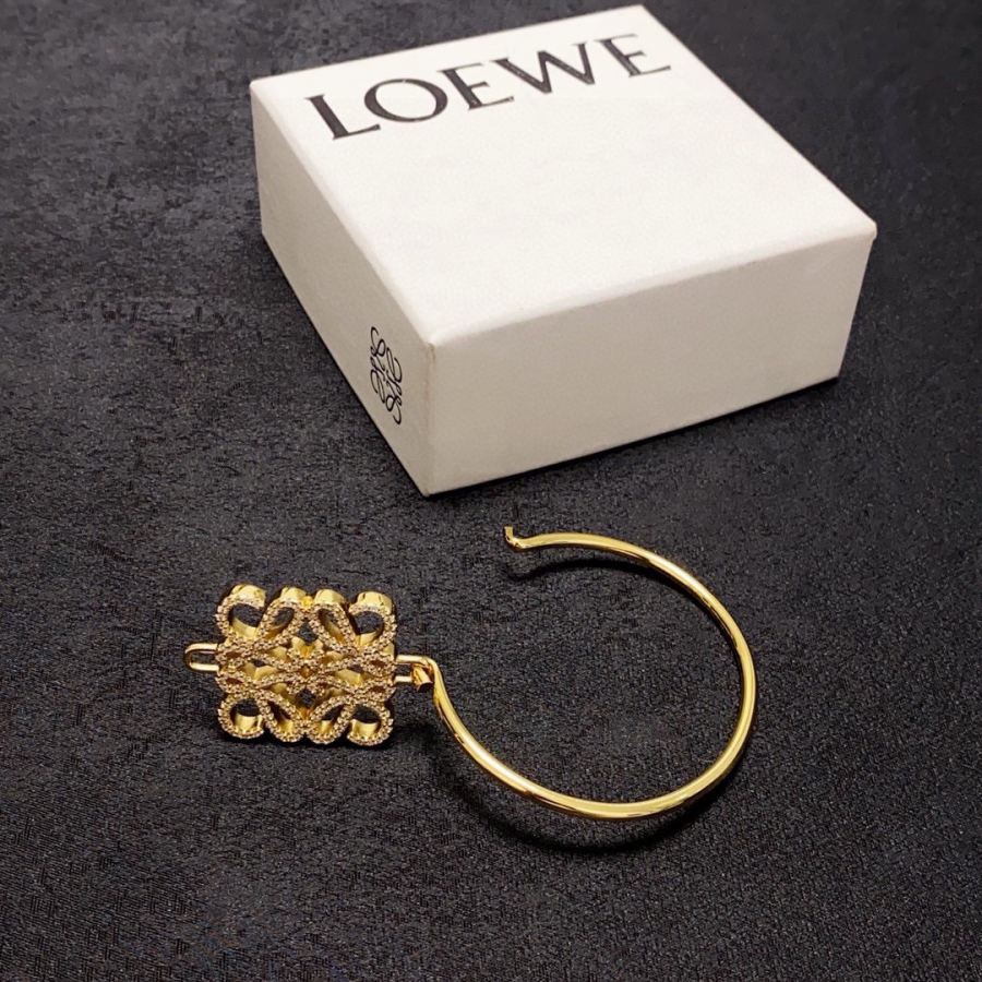 Loewe Jewelry New LOEWE L0 EWE Anagram LOEWE ZP — 1:1 Replica For Sale — photo 6