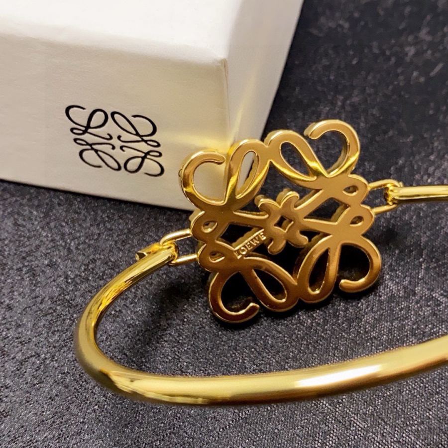 Loewe Jewelry New LOEWE L0 EWE Anagram LOEWE ZP — 1:1 Replica For Sale — photo 5