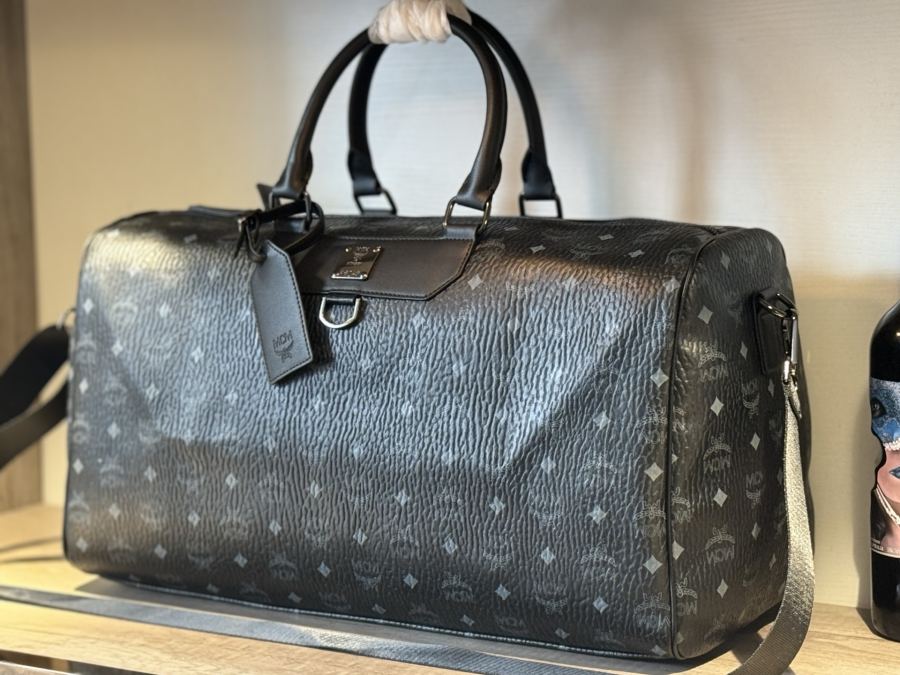 MCM bag mcm must-have travel items for trendy men, classic travel bag, original molded custom hardware, — 1:1 Replica — photo 4