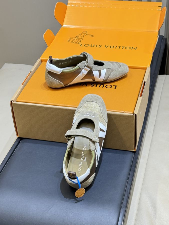 LV women's shoes LV ss26 new arrival — Premium Replica — photo 5