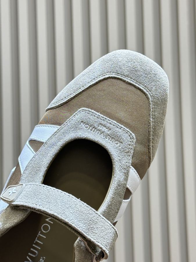 LV women's shoes LV ss26 new arrival — Premium Replica — photo 7