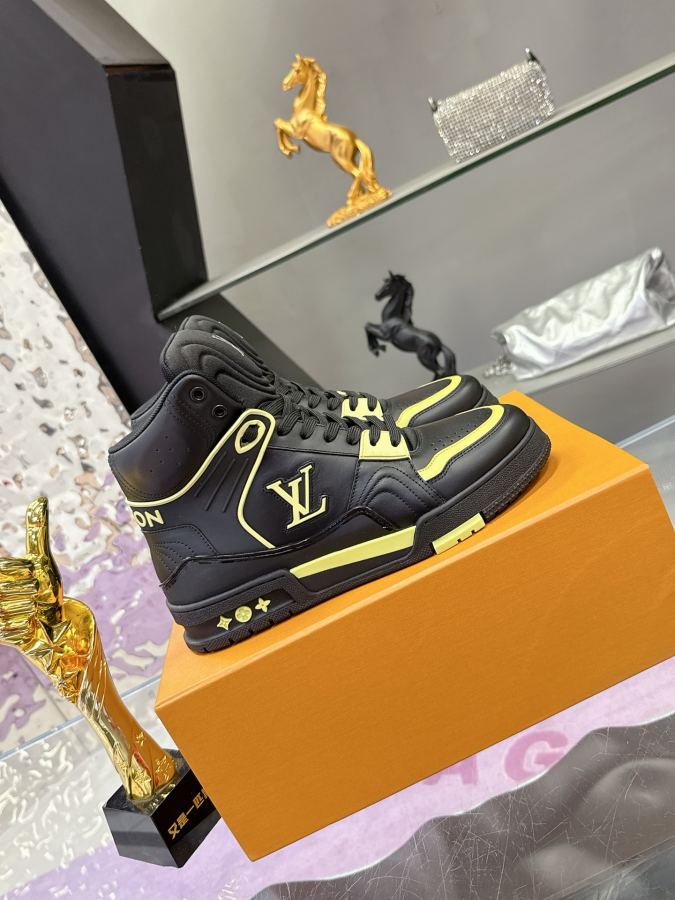 Scarpa Louis Vuitton Lv2025 modello da passerella Milano uomo ultima spedizione — photo 2
