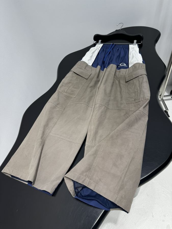 BALENCIAGA Women 𝐵𝑎𝑙𝑒𝑛𝑐𝑖𝑎𝑔* BASKETBALL SERIES - BAGGY — 1:1 Replica For Sale — photo 5