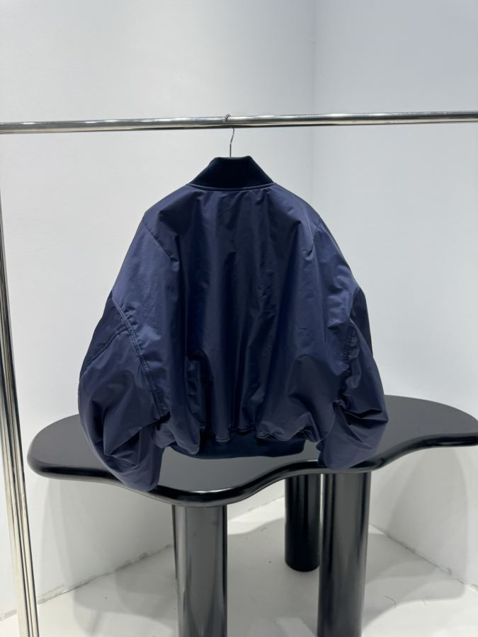 BALENCIAGA kvinner 𝐵𝑎𝑙𝑒𝑛𝑐𝑖𝑎𝑔*25 New Arrival SHRUNK — photo 3