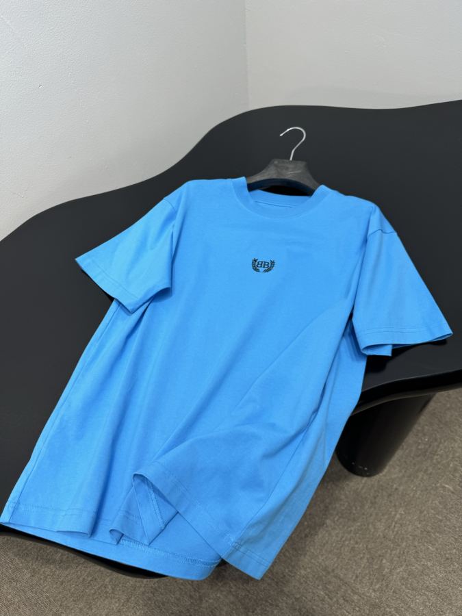 BALENCIAGA Dames 𝐵𝑎𝑙𝑒𝑛𝑐𝑖𝑎𝑔* LAUREL CLASSIC T — photo 8