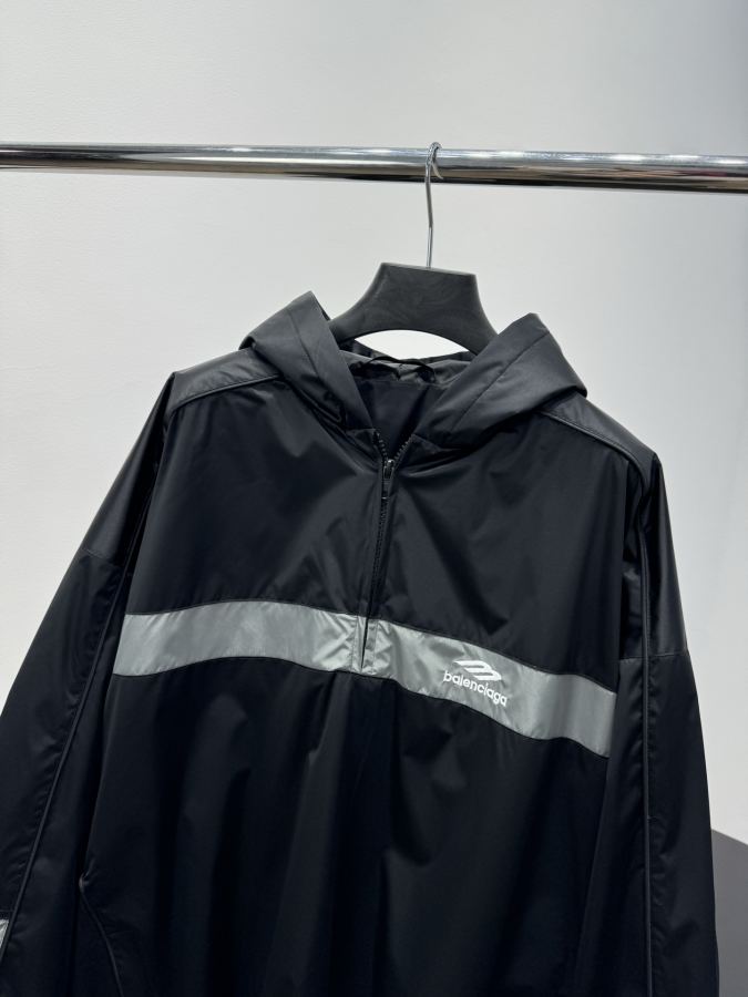 BALENCIAGA Women 𝐵𝑎𝑙𝑒𝑛𝑐𝑖𝑎𝑔*New Arrival3В SPORTS ICON SKI TRACKSUIT HOODI — Premium Replica — photo 2