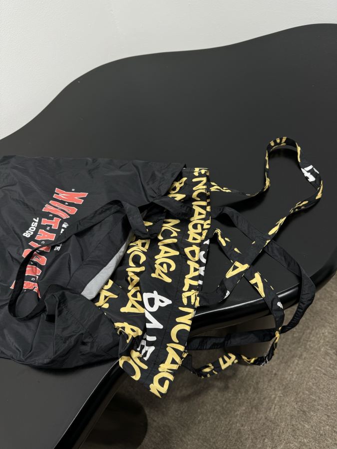 BALENCIAGA Women 𝐵𝑎𝑙𝑒𝑛𝑐 𝑎𝑔*New product technology nylon shopping bag — Premium Replica — photo 2