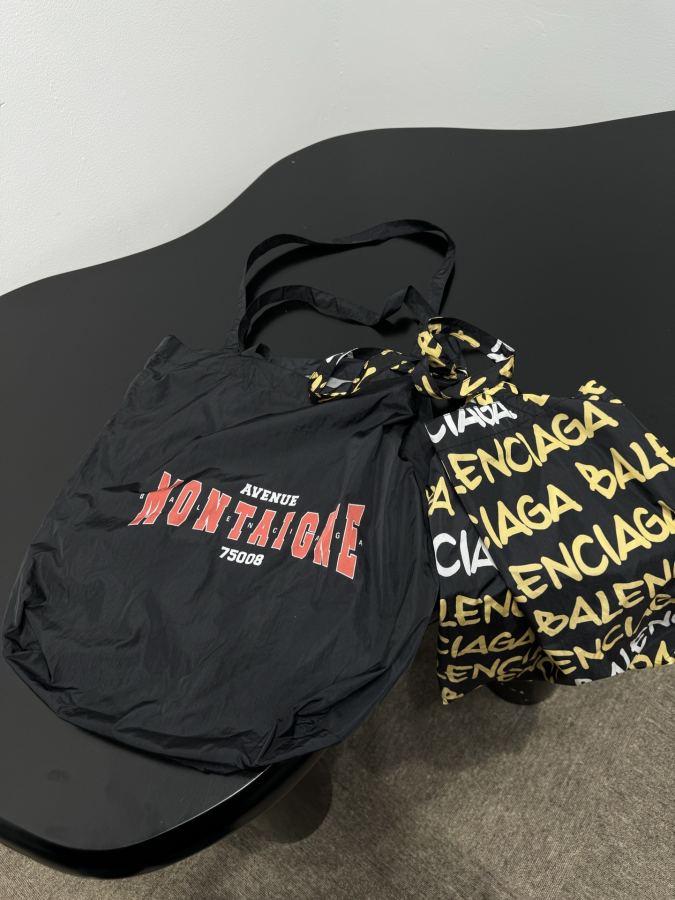 BALENCIAGA Women 𝐵𝑎𝑙𝑒𝑛𝑐 𝑎𝑔*New product technology nylon shopping bag — Premium Replica — photo 4