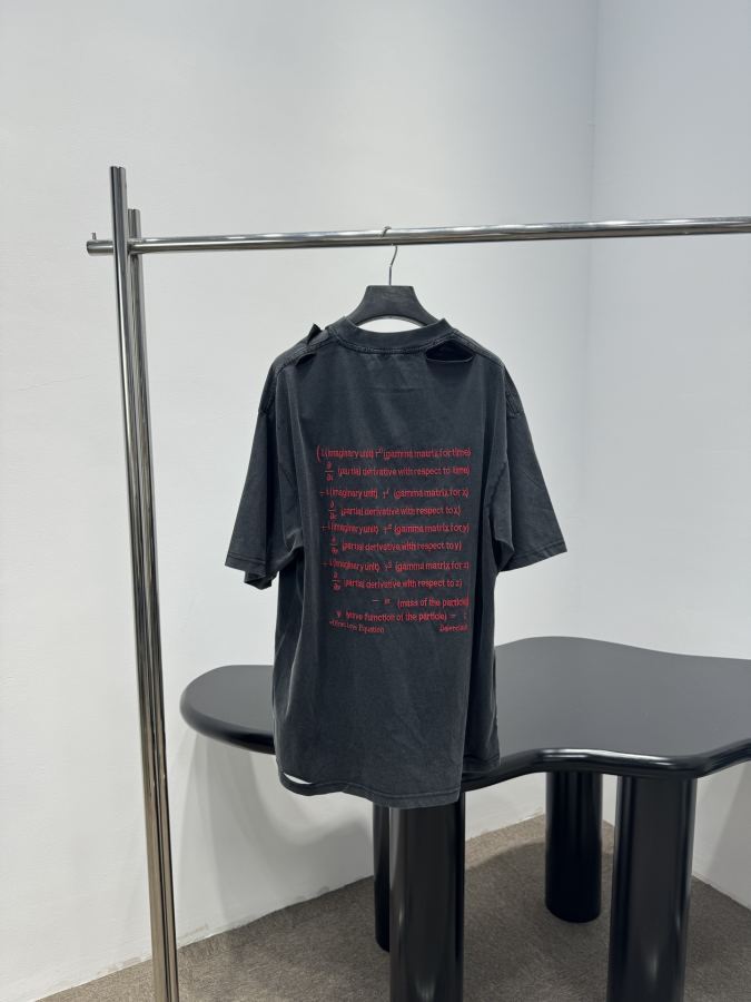 BALENCIAGA Women 𝐵𝑎𝑙𝑒𝑛𝑐𝑖𝑎𝑔*New Arrival DIRAC EQUATION T — Premium Replica — photo 3