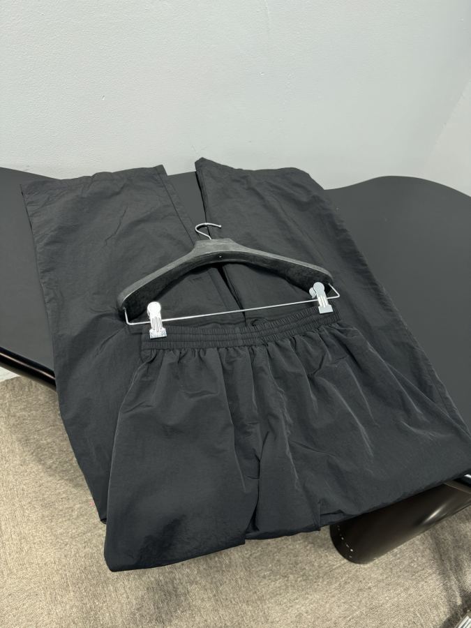 BALENCIAGA Women 𝐵𝑎𝑙𝑒𝑛𝑐𝑖𝑎𝑔*New Arrival3 B FOOTBALL TRACKSUIT — 1:1 Replica For Sale — photo 9