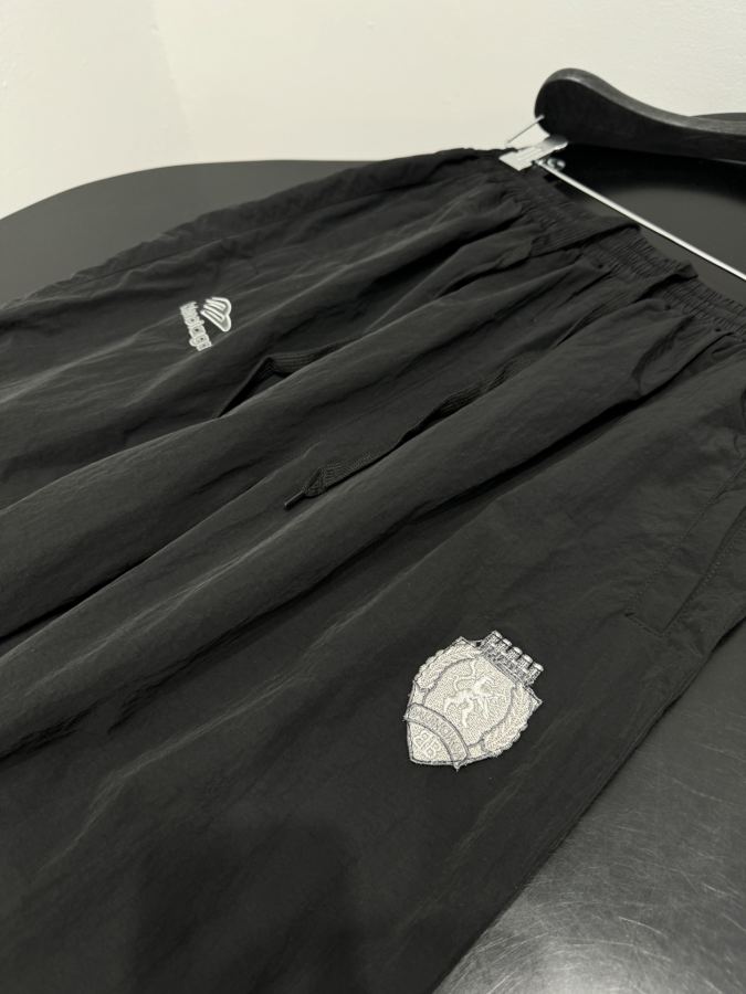 BALENCIAGA Women 𝐵𝑎𝑙𝑒𝑛𝑐𝑖𝑎𝑔*New Arrival3 B FOOTBALL TRACKSUIT — 1:1 Replica For Sale — photo 7