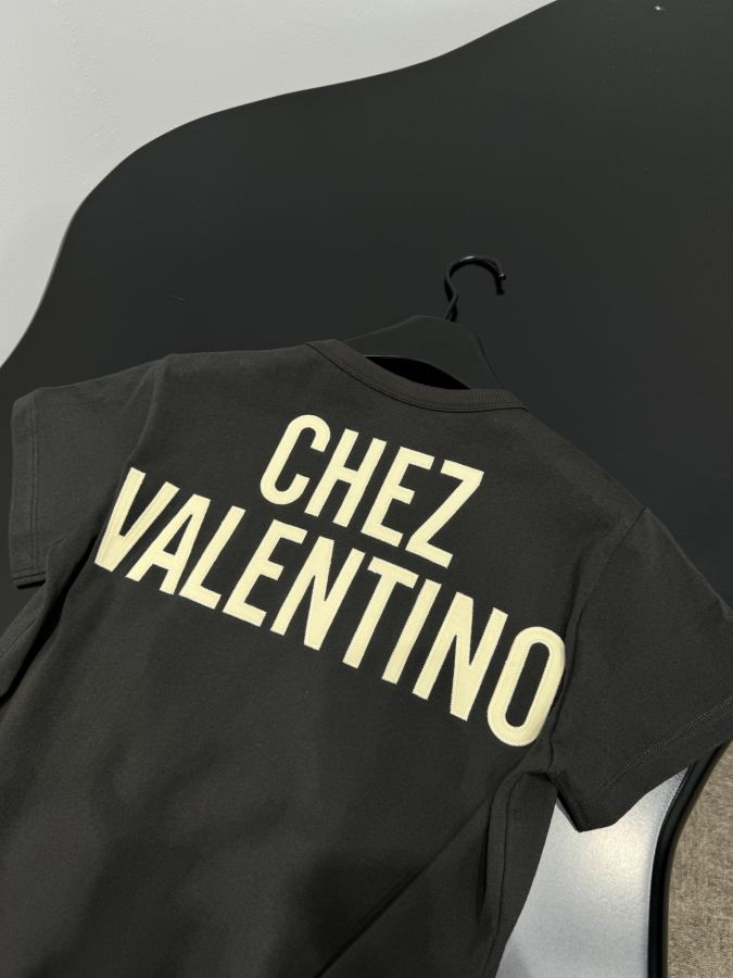 Valentino Women 𝘷𝘢𝘭𝘦𝘯𝘵𝘪𝘯𝘦*26 new cotton round neck T-shirt — 1:1 Replica — photo 9