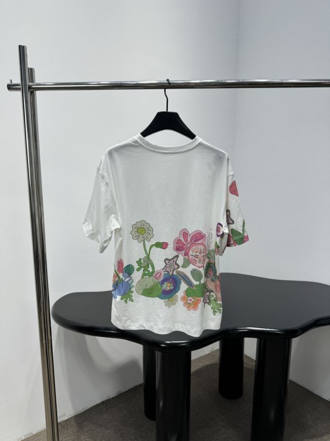 Fendi Women 𝐹𝑒𝑛𝑑* x Aya Takano Series T — Premium Replica — photo 3