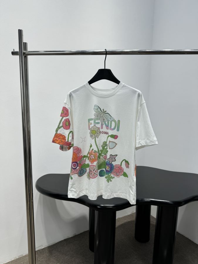 Fendi Women 𝐹𝑒𝑛𝑑* x Aya Takano Series T — Premium Replica