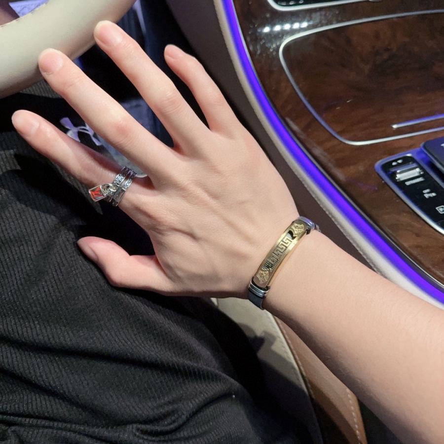 Versace Jewelry Dumeisa logo armband — photo 8