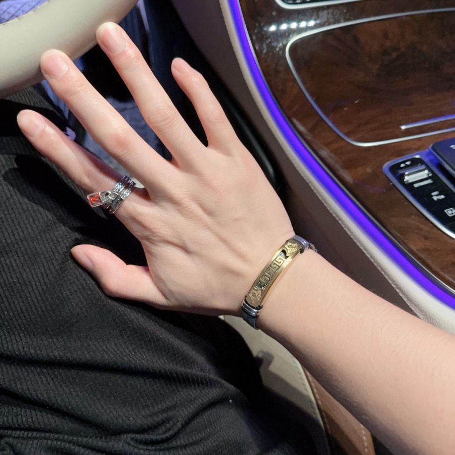Versace Jewelry Dumeisa logo armband — photo 6