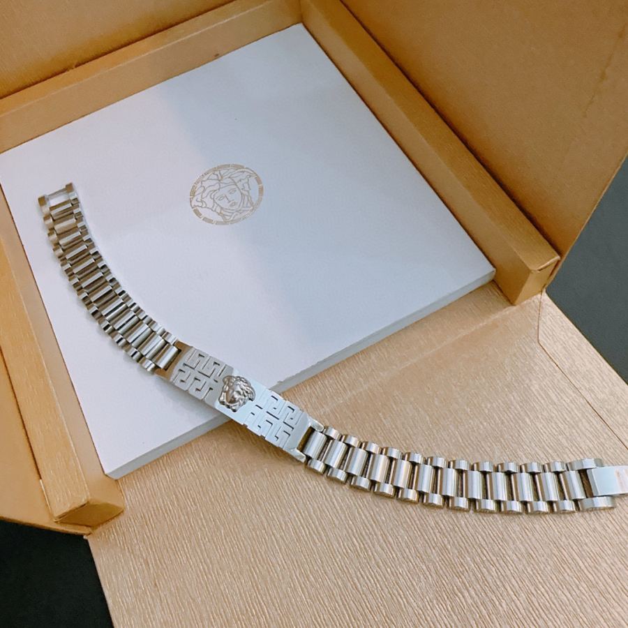 Versace Jewelry Dumeisa logo armband — photo 8