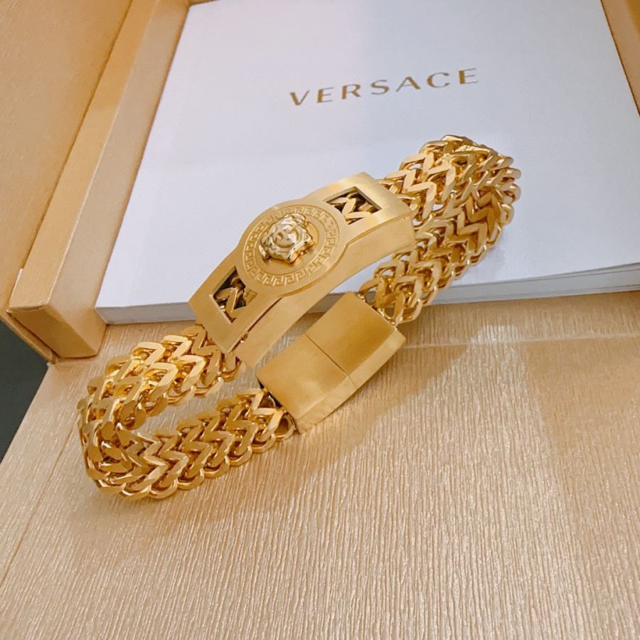 Versace Jewelry Dumeisa logo bracelet, exquisitely crafted with diamonds — 1:1 Replica For Sale — photo 6