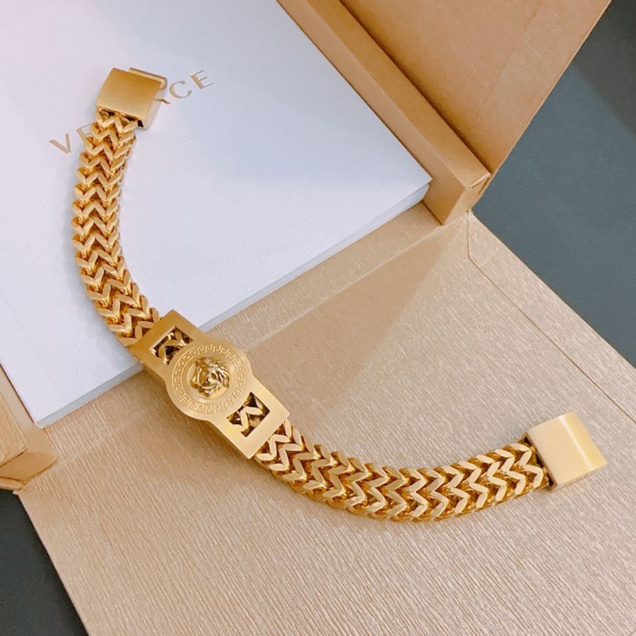 Versace Jewelry Dumeisa logo bracelet, exquisitely crafted with diamonds — 1:1 Replica For Sale — photo 3