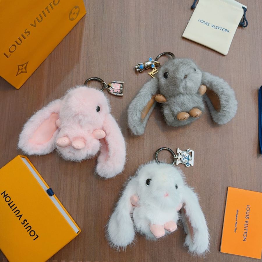 Louis Vuitton Jewelry New Release LV Keychain lv New Charm Anger Forest Keychain — 1:1 Replica — photo 4