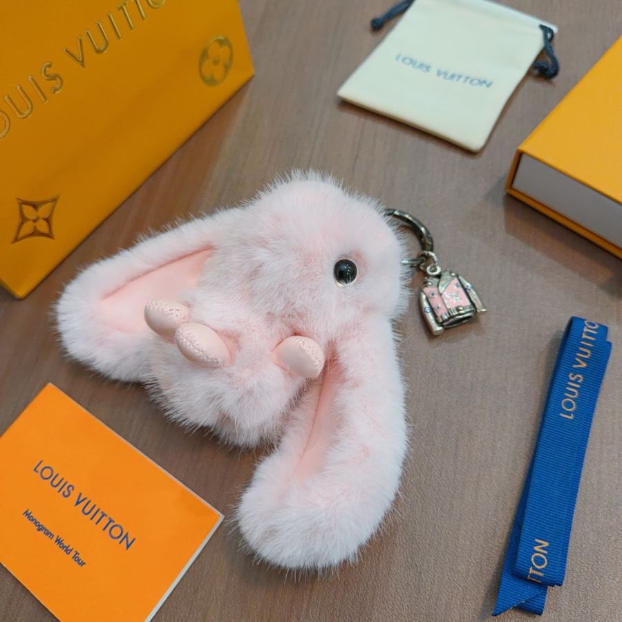 Louis Vuitton Jewelry New Release LV Keychain lv New Charm Anger Forest Keychain — 1:1 Replica — photo 2