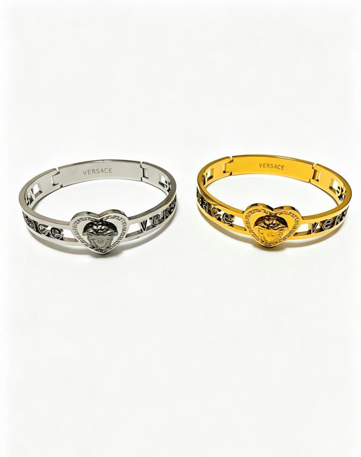 Versace Jewelry Dumeisa logo bracelet, diamond inlaid, exquisite craftsmanship — 1:1 Replica — photo 11