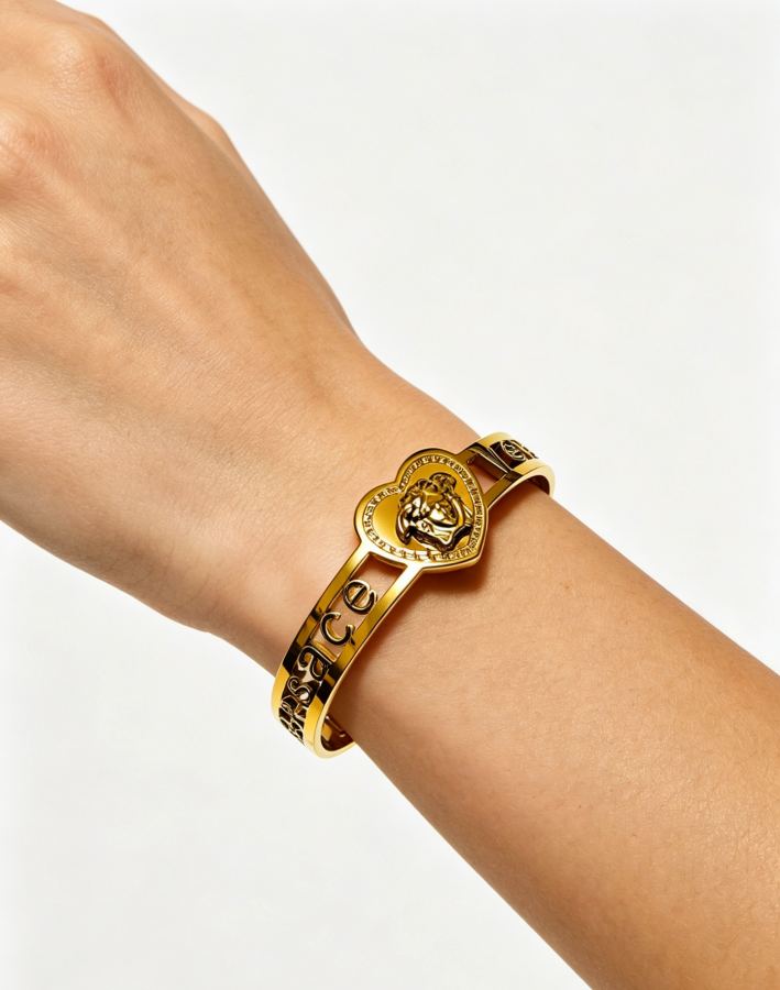 Versace Jewelry Dumeisa logo bracelet, diamond inlaid, exquisite craftsmanship — 1:1 Replica — photo 5