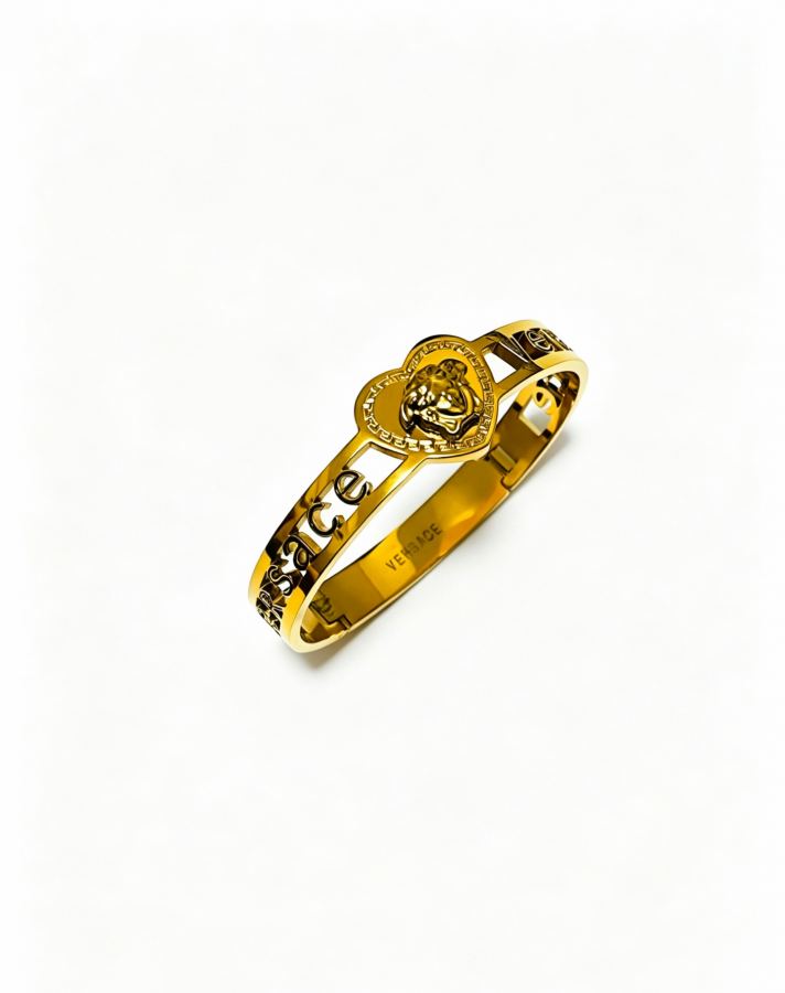 Versace Jewelry Dumeisa logo bracelet, diamond inlaid, exquisite craftsmanship — 1:1 Replica — photo 3