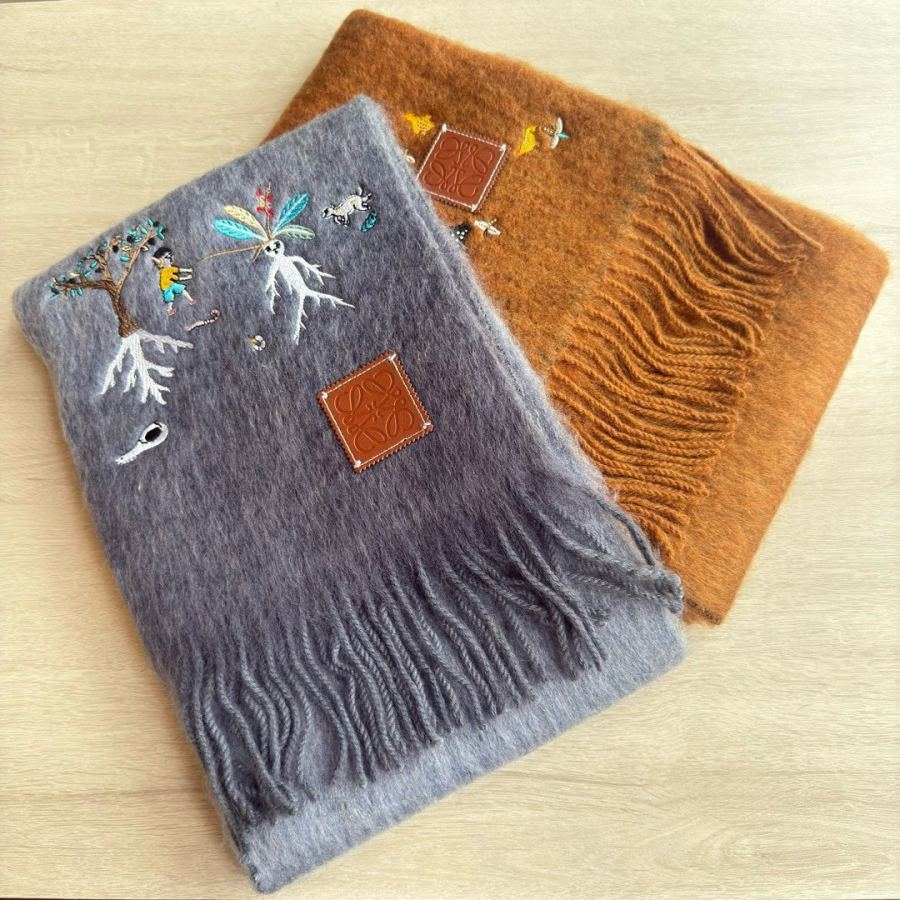 Loewe scarf Loewe Suna Fujita 185*23cm 63% 35% 2% — 1:1 Replica — photo 2