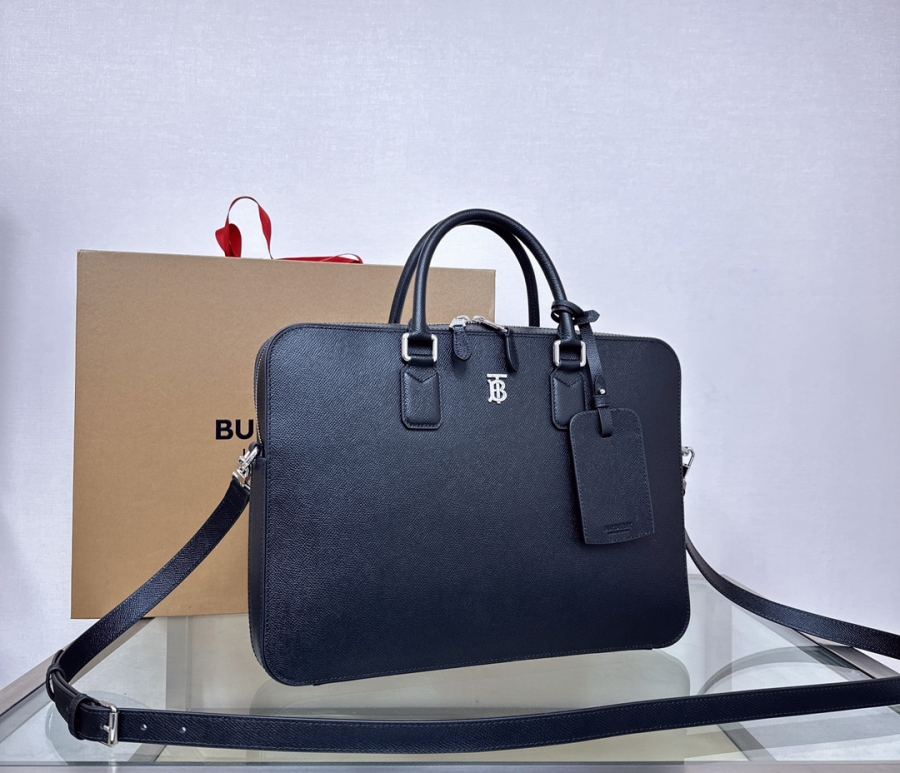 Briefcase B’s latest stand-up briefcase is made in Italy from grained calfskin fabric. The slim — 1:1 Replica For Sale — photo 3