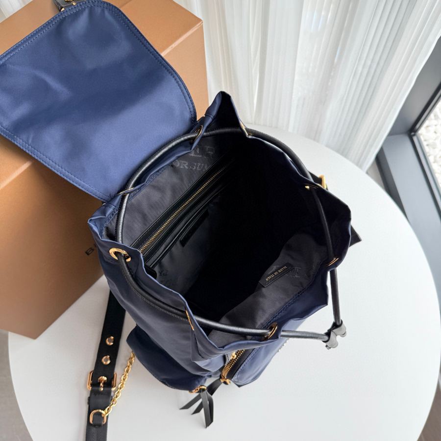 Burberry bag The B medium-sized military backpack, rainproof nylon, topstitched leather trim, 22 — AAA Quality Replica — photo 6