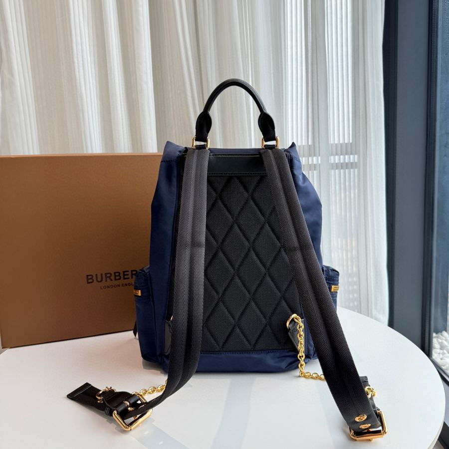 Burberry bag The B medium-sized military backpack, rainproof nylon, topstitched leather trim, 22 — AAA Quality Replica — photo 2
