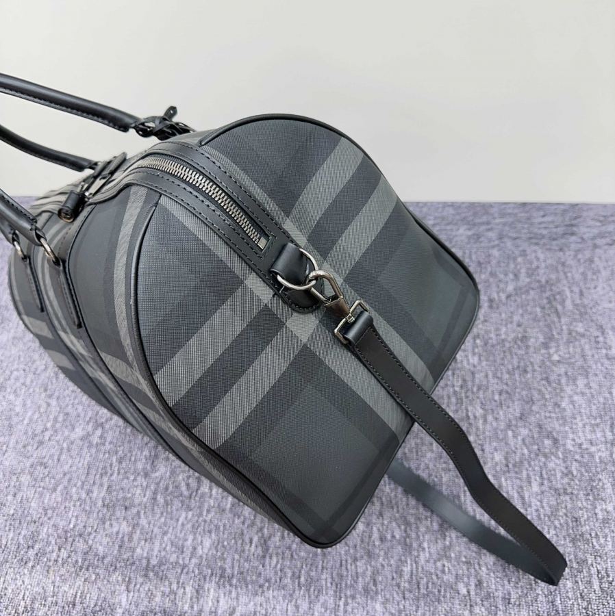 valise Traveling for work.traveling on vacation.exerting weightlifting.there are so many things — Premium Replica — photo 9
