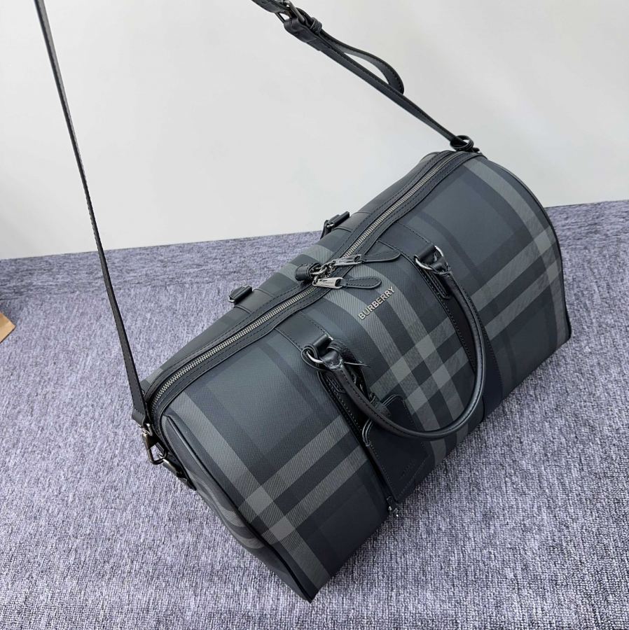 valise Traveling for work.traveling on vacation.exerting weightlifting.there are so many things — Premium Replica — photo 7