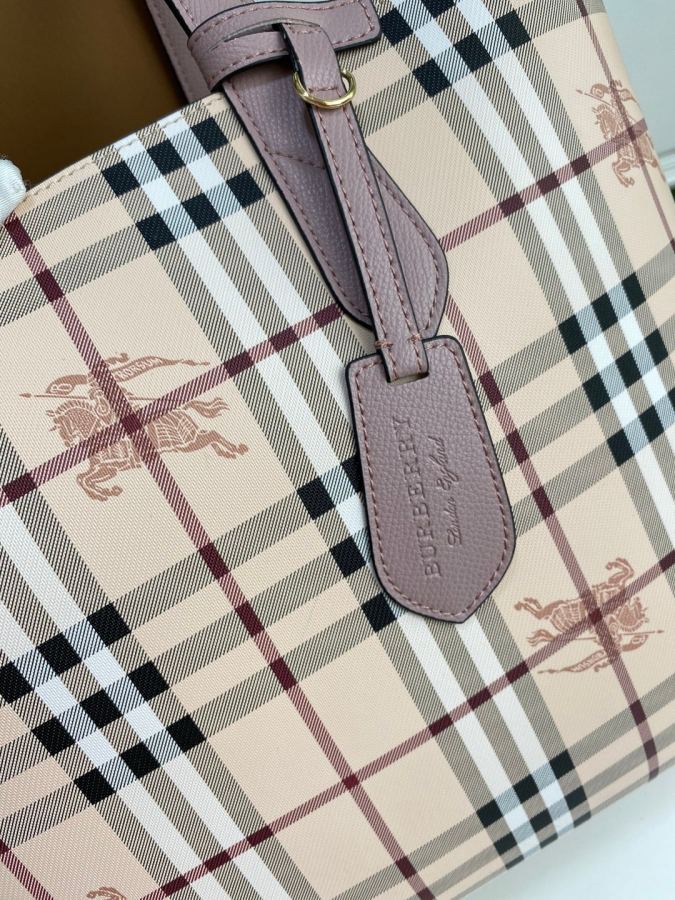 Burberry bag B's double-sided shopping bag, ample interior space, dust bag included. Size: upper — AAA Quality Replica — photo 6