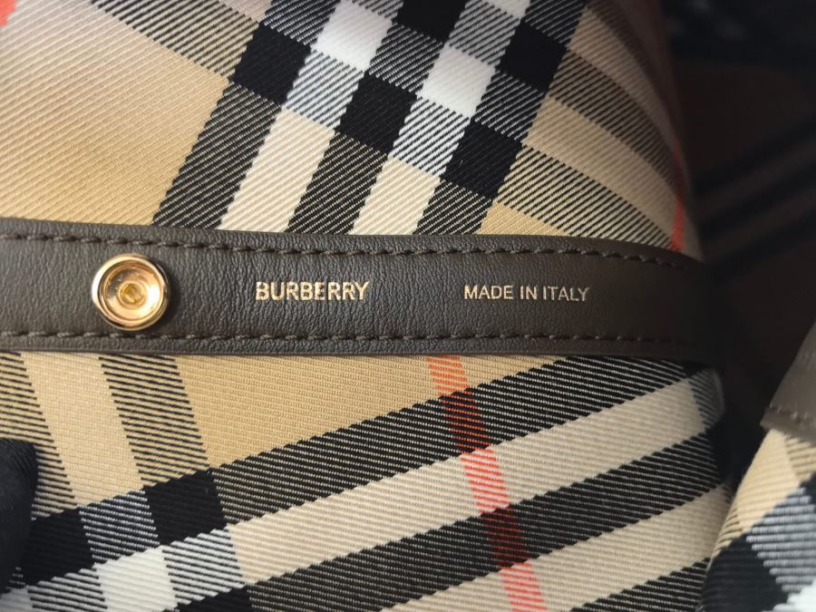 Burberry bag black striped large size, high-end unique, pure cotton fabric with original cowhide, — 1:1 Replica — photo 9