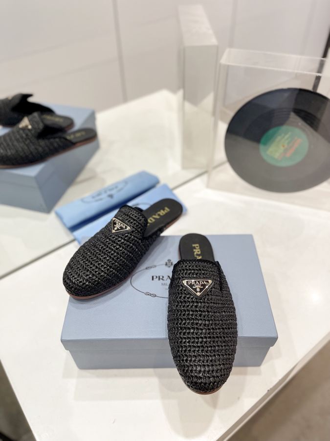 Prada women's shoes Factory price Prada New woven shoes and straw woven shoes! — 1:1 Replica — photo 8