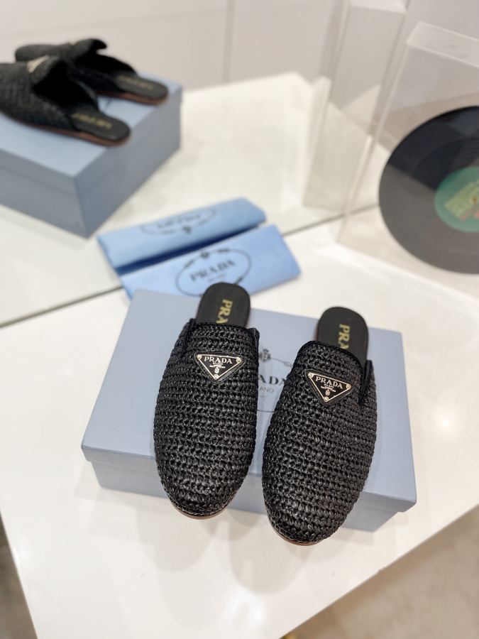 Prada women's shoes Factory price Prada New woven shoes and straw woven shoes! — 1:1 Replica — photo 3