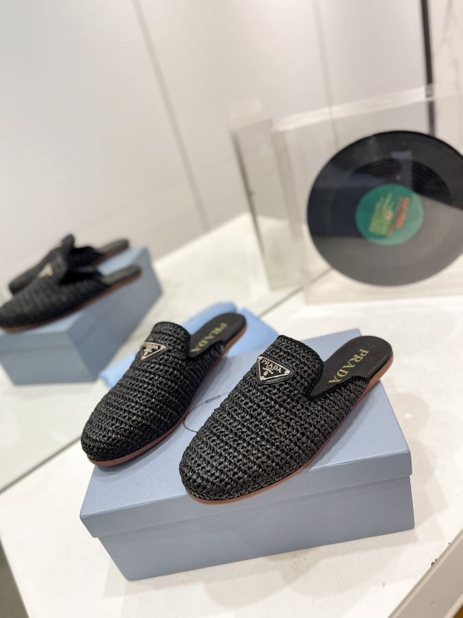 Prada women's shoes Factory price Prada New woven shoes and straw woven shoes! — 1:1 Replica — photo 2