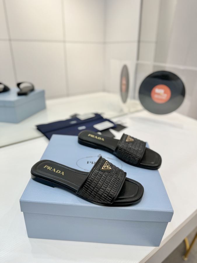 Prada women's shoes Factory price "Prada woven slippers" — 1:1 Replica For Sale