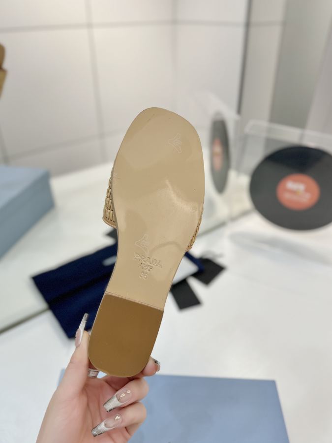Prada women's shoes Factory price "Prada woven slippers" — Premium Replica — photo 9