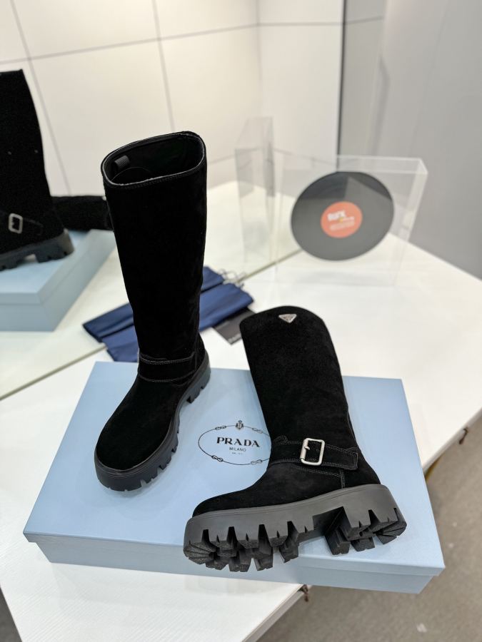 Prada women's shoes Factory price PRADA long boots — 1:1 Replica — photo 7