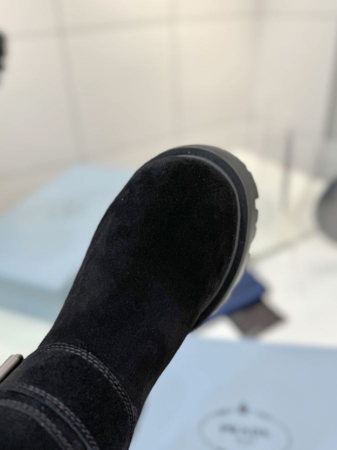 Prada women's shoes Factory price PRADA long boots — 1:1 Replica — photo 5