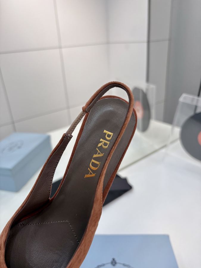 Prada women's shoes Factory price 《PRADA》 — 1:1 Replica For Sale — photo 6