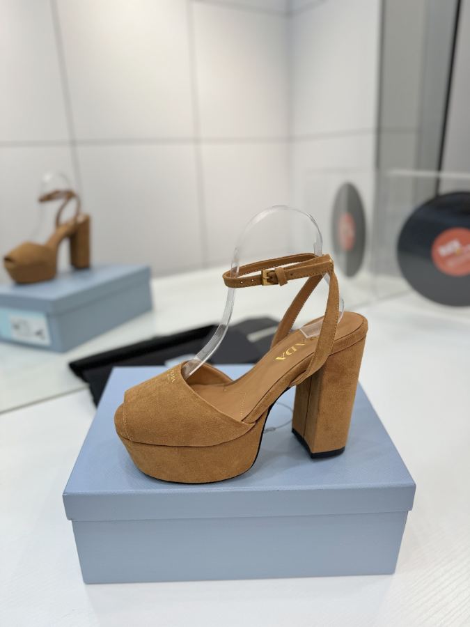Prada women's shoes Factory price "Prada Water Table" — AAA Quality Replica — photo 4